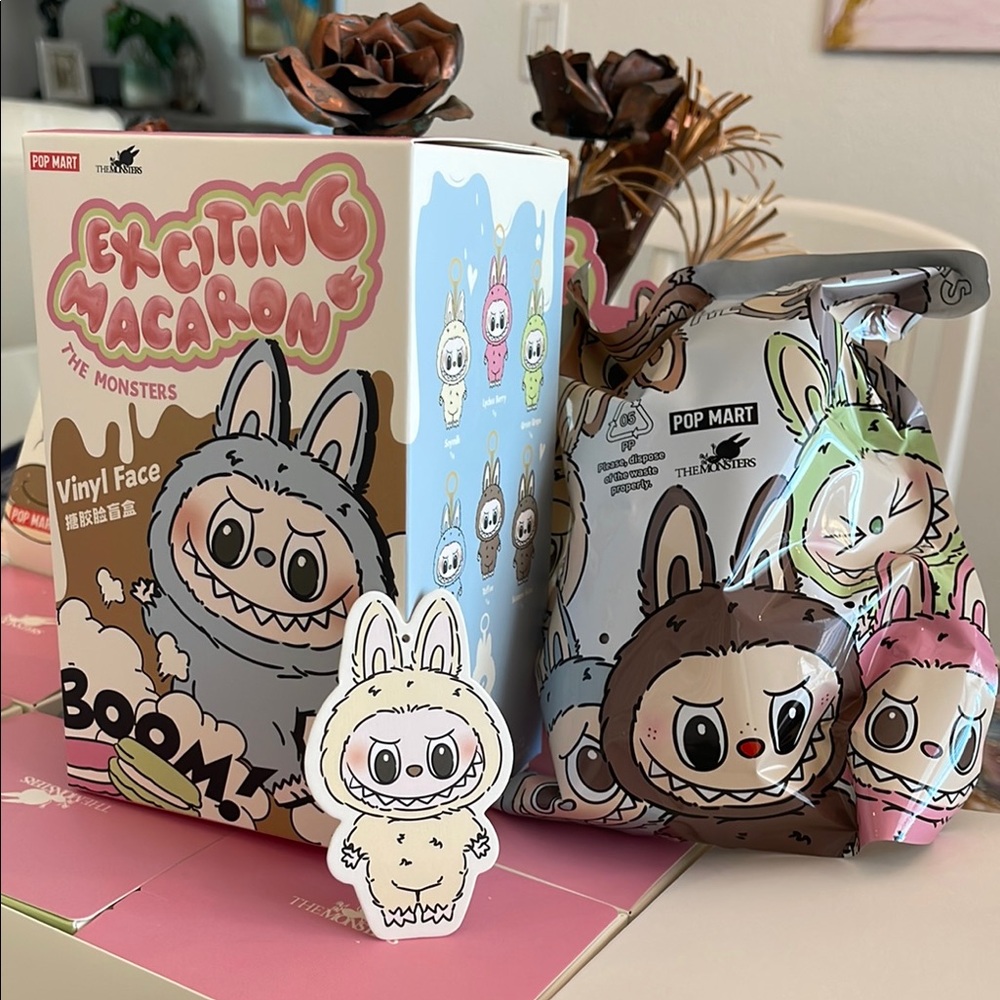 Authentic Labubu  Exciting Macaron confirmed Soymilk Vinyl Face
